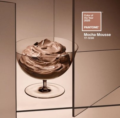 Цвет 2025 года по версии Пантон — шоколадный мусс
